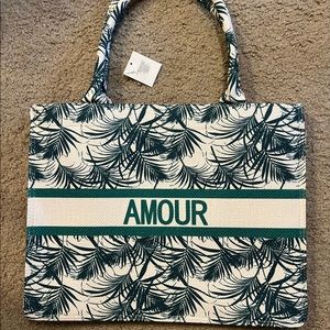 Green designer inspired beach tote bag